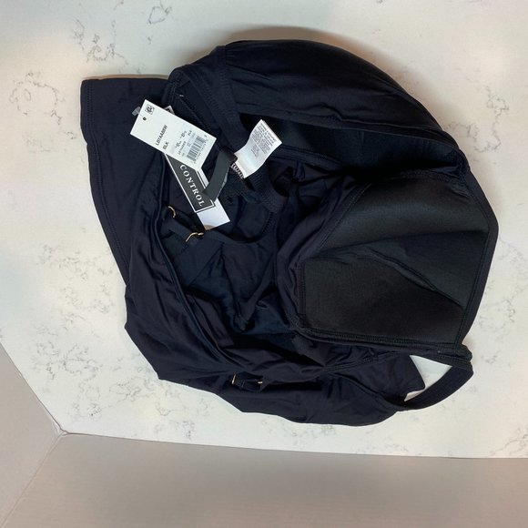 NWT La Blanca Black Tankini Plus Size Top swimsuit - Picture 2 of 4